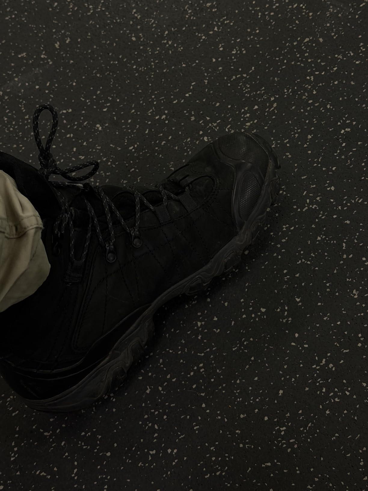 Oboz Men's Bridger Mid B-DRY customer photo 2