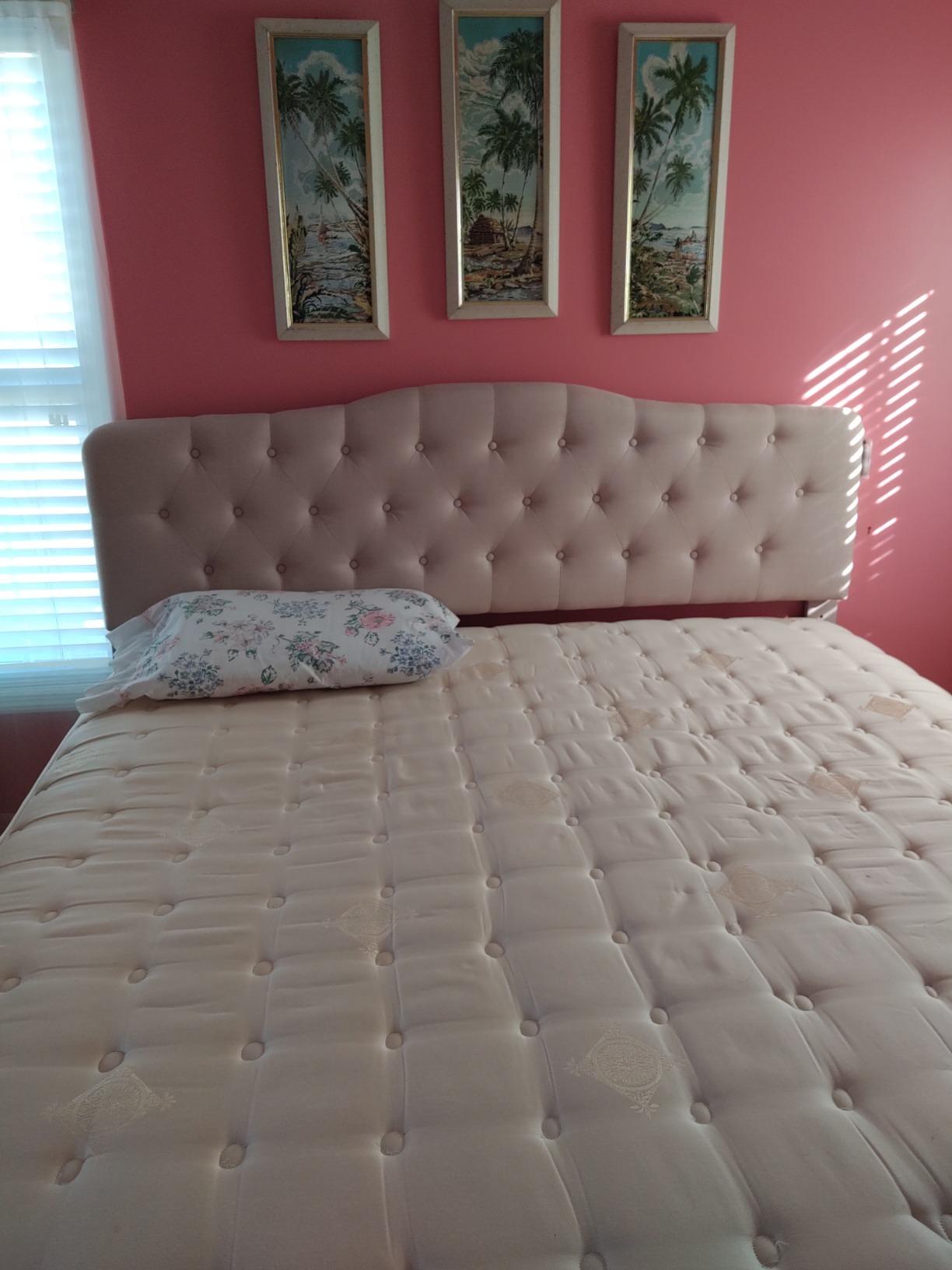 Rosevera Givanna Adjustable Height Headboard with Linen Upholstery and Button Tufting for Bedroom, Queen, Beige Linen customer photo 2