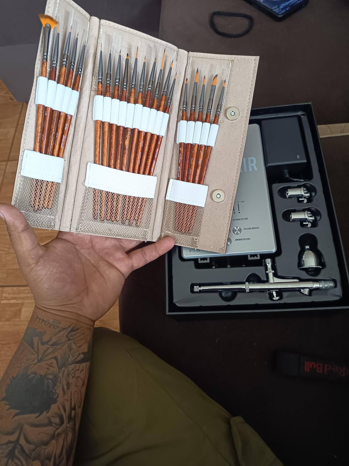 Gaahleri Airbrush Kit, Ambition Series GTS-06, Airbrush & Air Compressor with Air Control customer photo 1