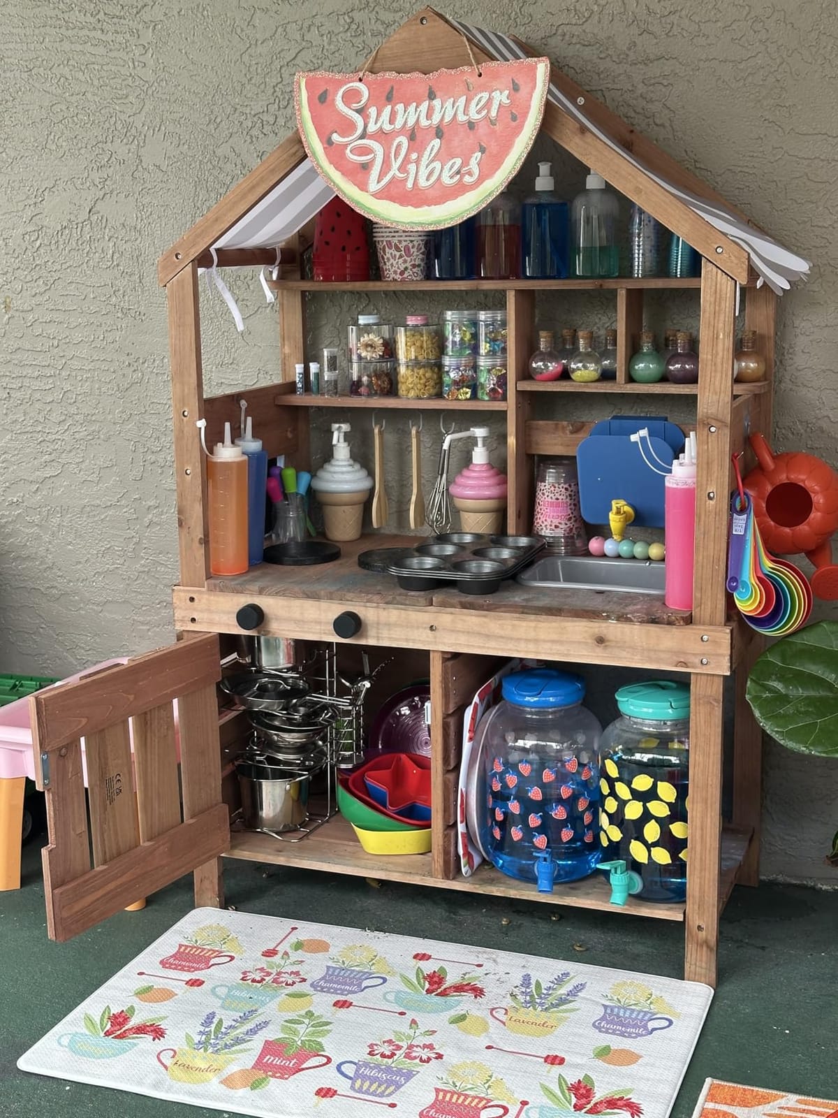 OOOK Kids Mud Kitchen, Fir Wood Outdoor Play Kitchen with Water Sink customer photo 1