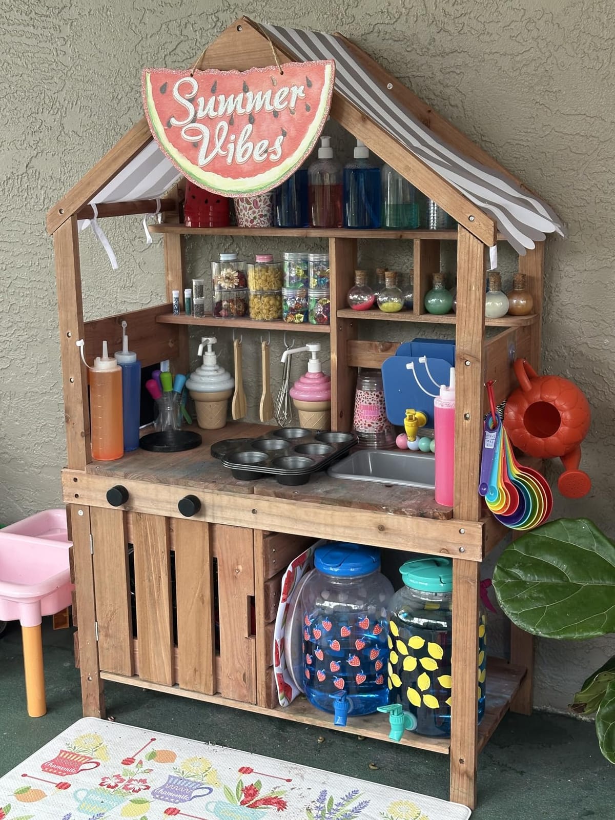 OOOK Kids Mud Kitchen, Fir Wood Outdoor Play Kitchen with Water Sink customer photo 2