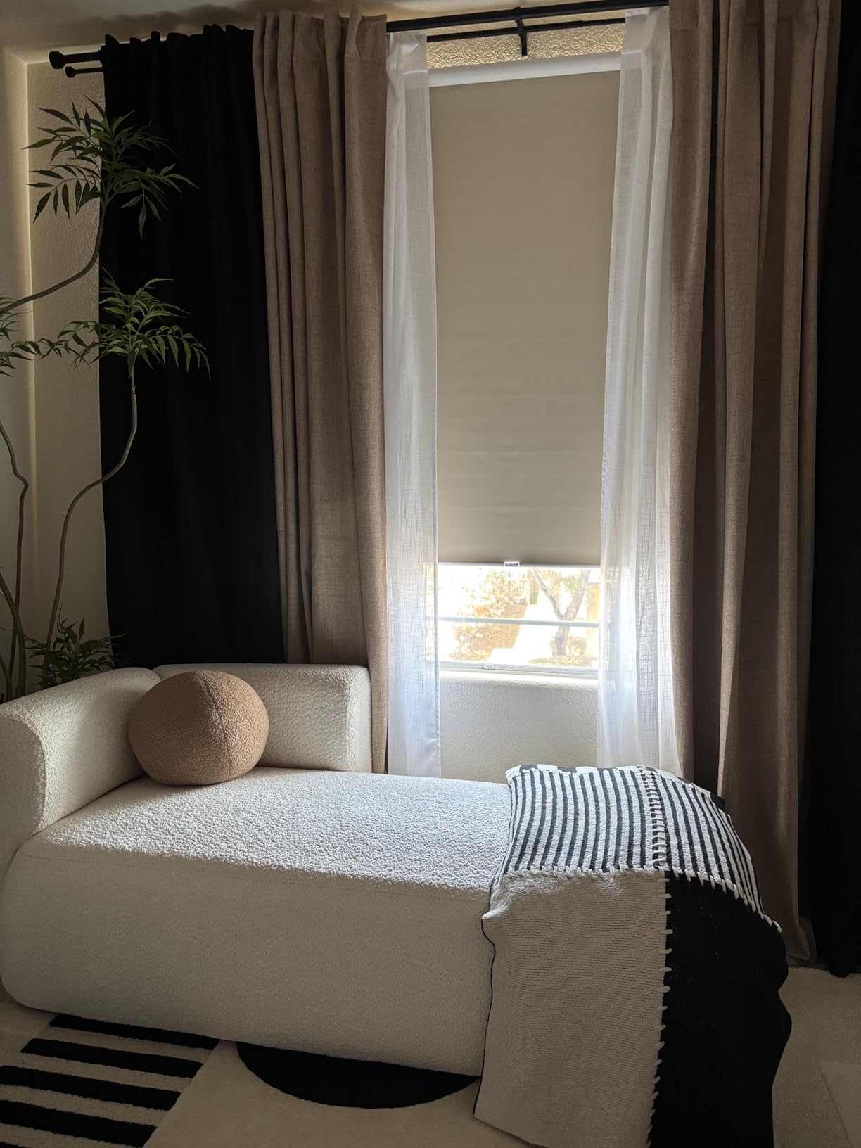 ChrisDowa Blackout Roller Shades Pull Down, Cordless Window Blinds for Home customer photo 1