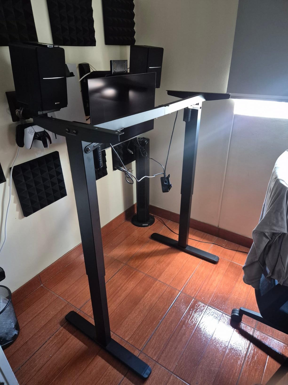 Black 4-Leg Electric Standing Desk Frame, Dual Motor Base customer photo 2