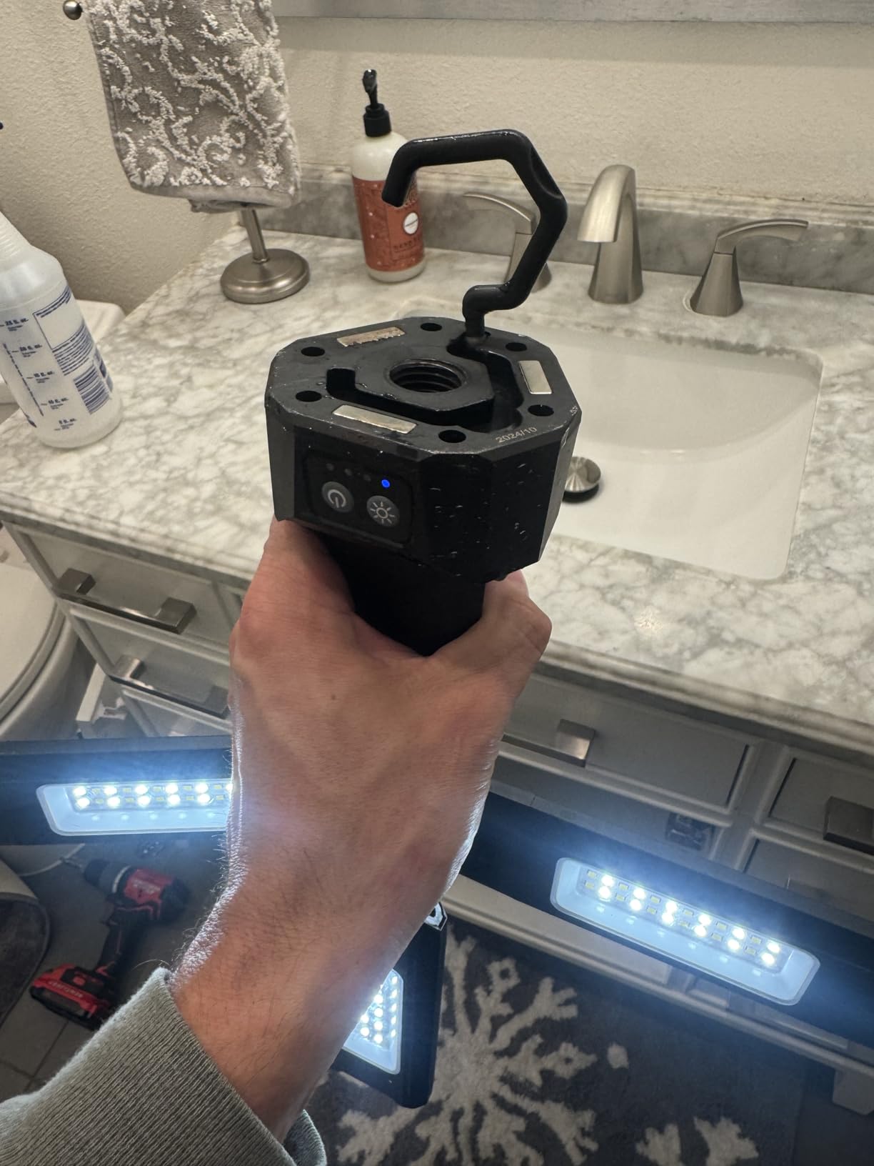 Rechargeable LED Work Light with Stand, 67