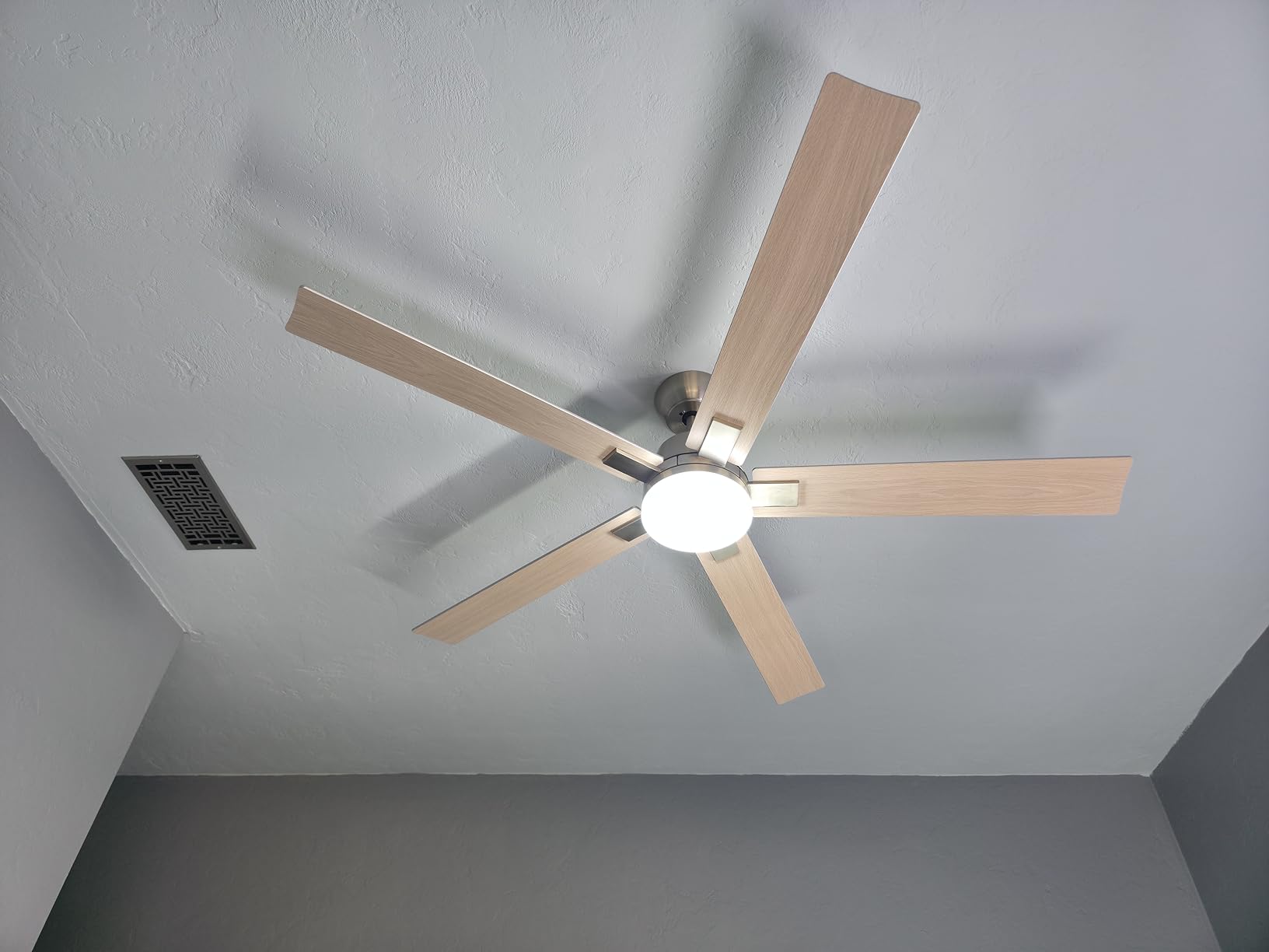 Rayqueen 60 Inch Black Ceiling Fans with Lights and Remote,Includes Downrod customer photo 2