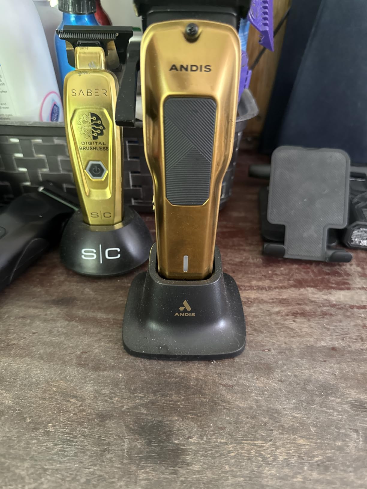 Andis 562312 Phenom Corded/Cordless Hair Clipper, Phaze Blade, Gold | Brushless motor at 7,000 SPM, adjustable detachable blade, USB-C charging, cordless hair clipper customer photo 2