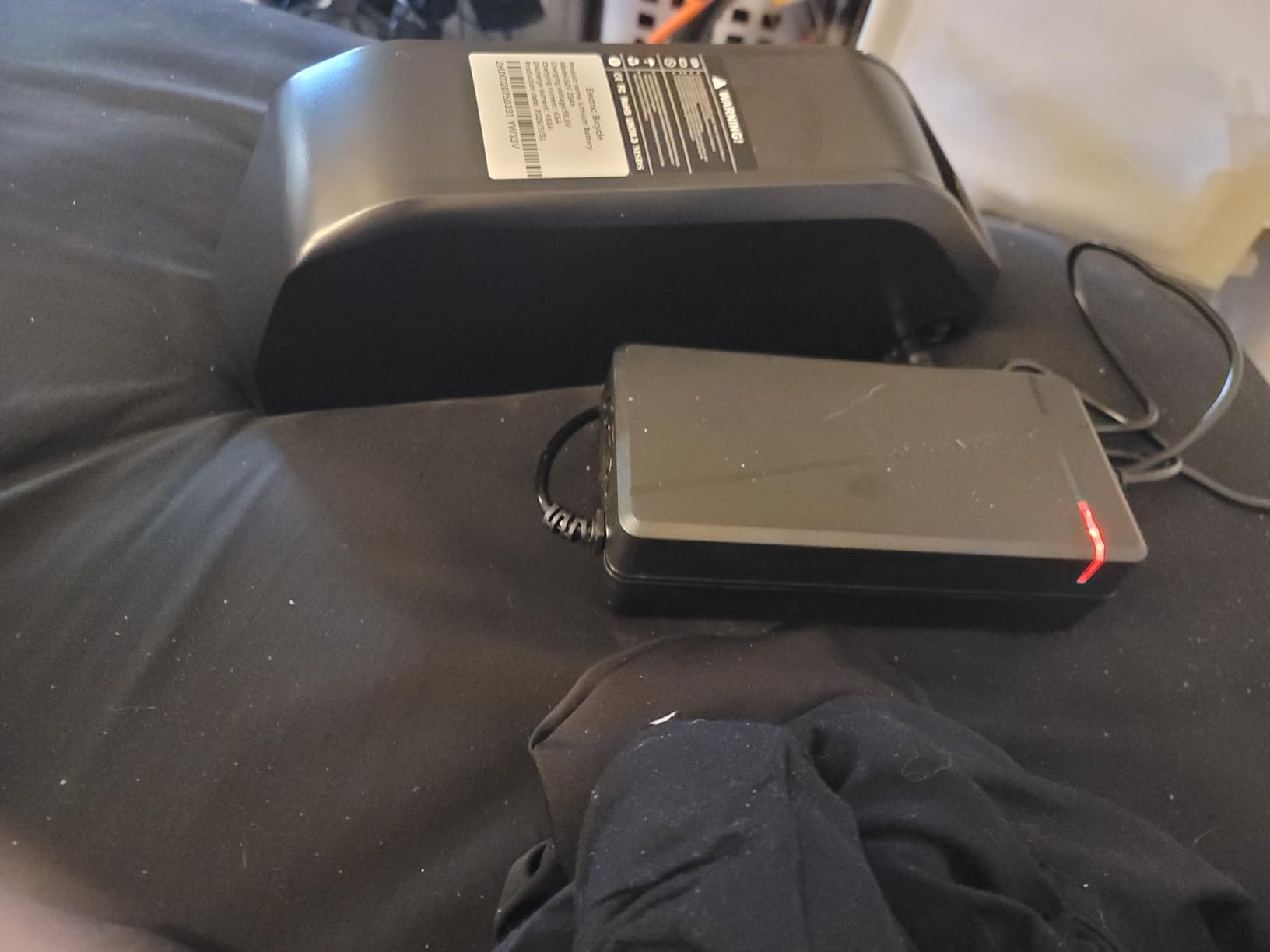 58.8V 3A / 5A Super Fast Charger for 52V Lithium Battery, No Adapter, 2 Types of Plugs to Choose from, More Secure. Compatible with Most Plugs. with Cooling System (DC5.5x2.1mm plug-5A) customer photo 1