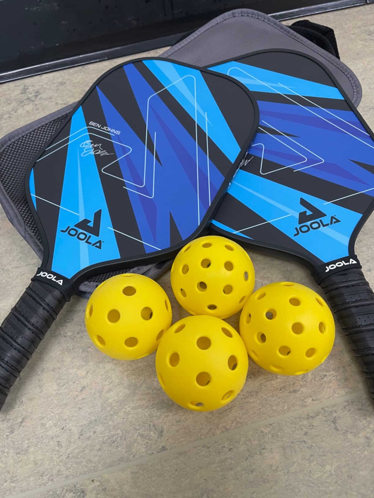 JOOLA Pickleball Paddles Set of 2 – Multiple Colors - Reinforced Fiberglass Surface – Lightweight, Durable, Beginner-Friendly Racket Design – Set Includes Balls & Bag – USAP Approved customer photo 1