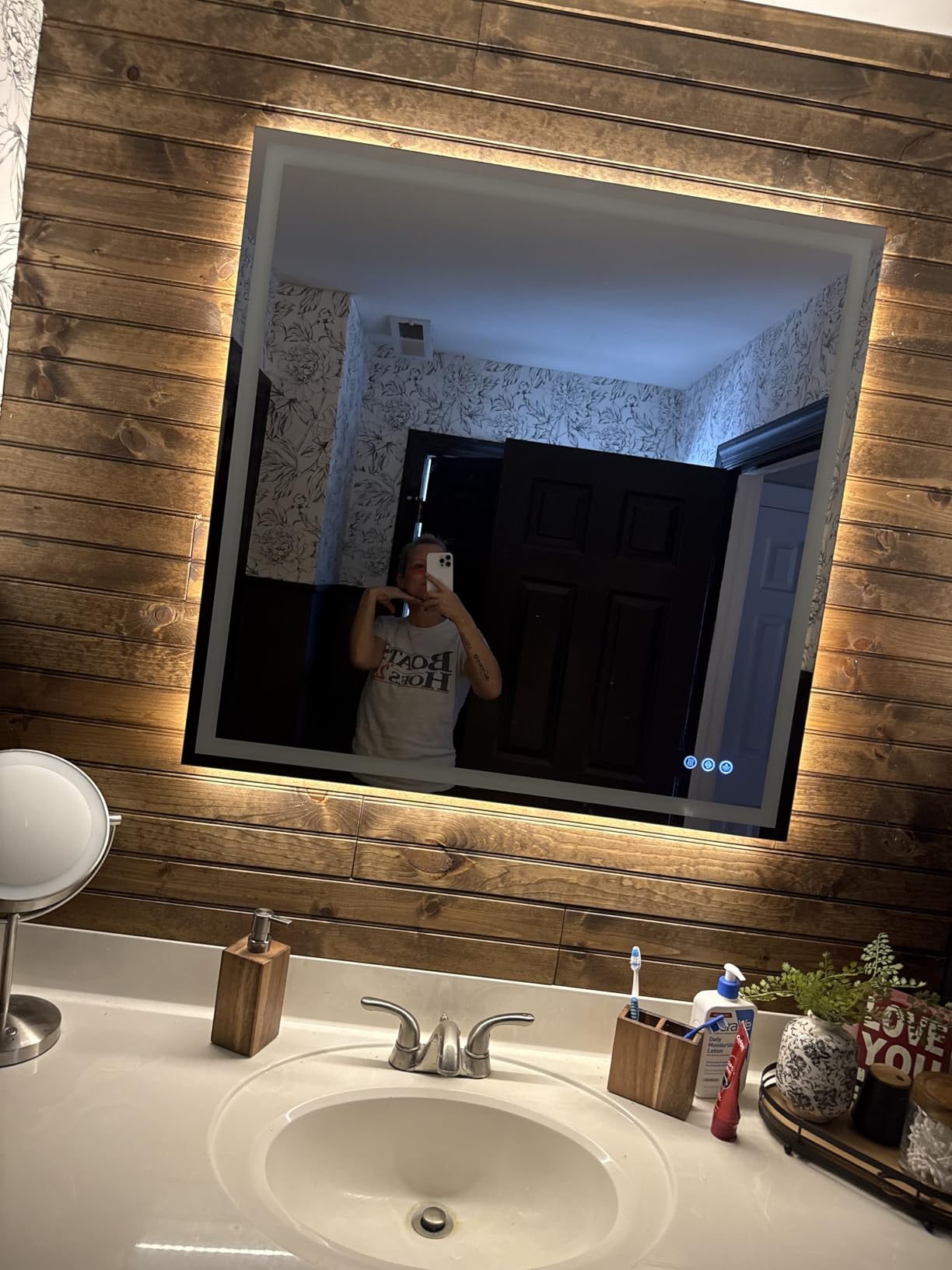 Koonmi 28x20 LED Bathroom Mirror with Light, Anti-Fog, 3 Colors customer photo 1