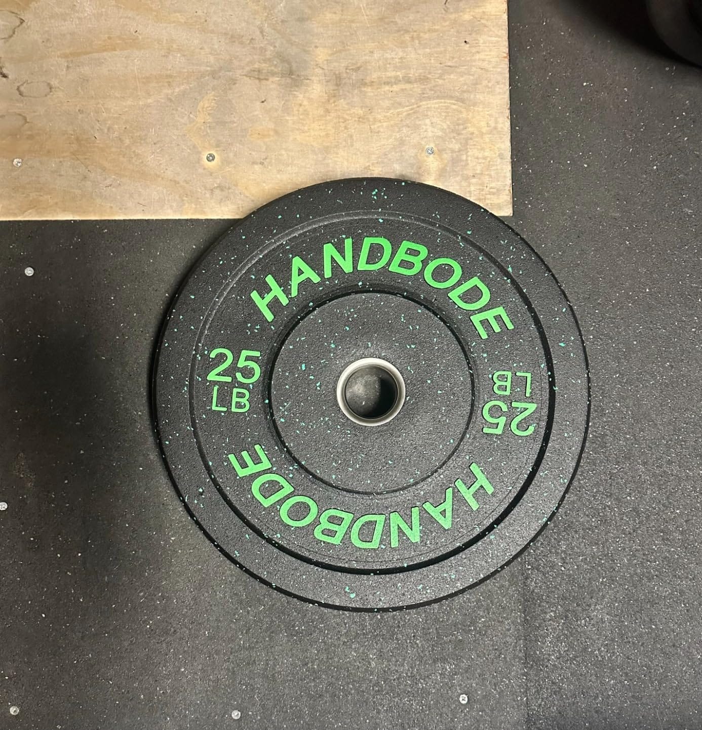 HANDBODE 2-Inch High-Bounce Bumper Plates, Olympic Weight Set, 10-650 lb customer photo 2