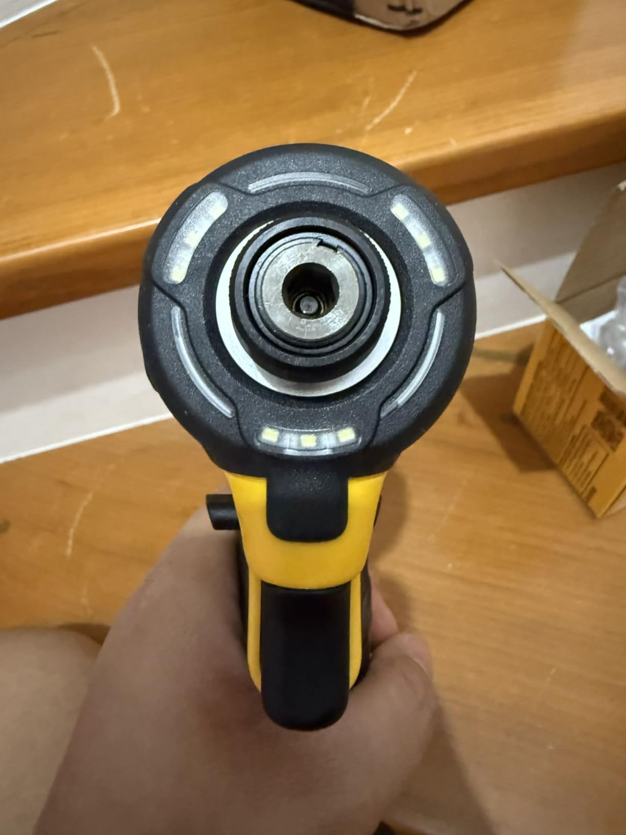 DEWALT 20V MAX 1/4 Inch Hydraulic Impact Driver (DCF870B) | Quiet, Brushless Cordless, XR Extreme Runtime, LED Halo Ring, Battery Not Included customer photo 1