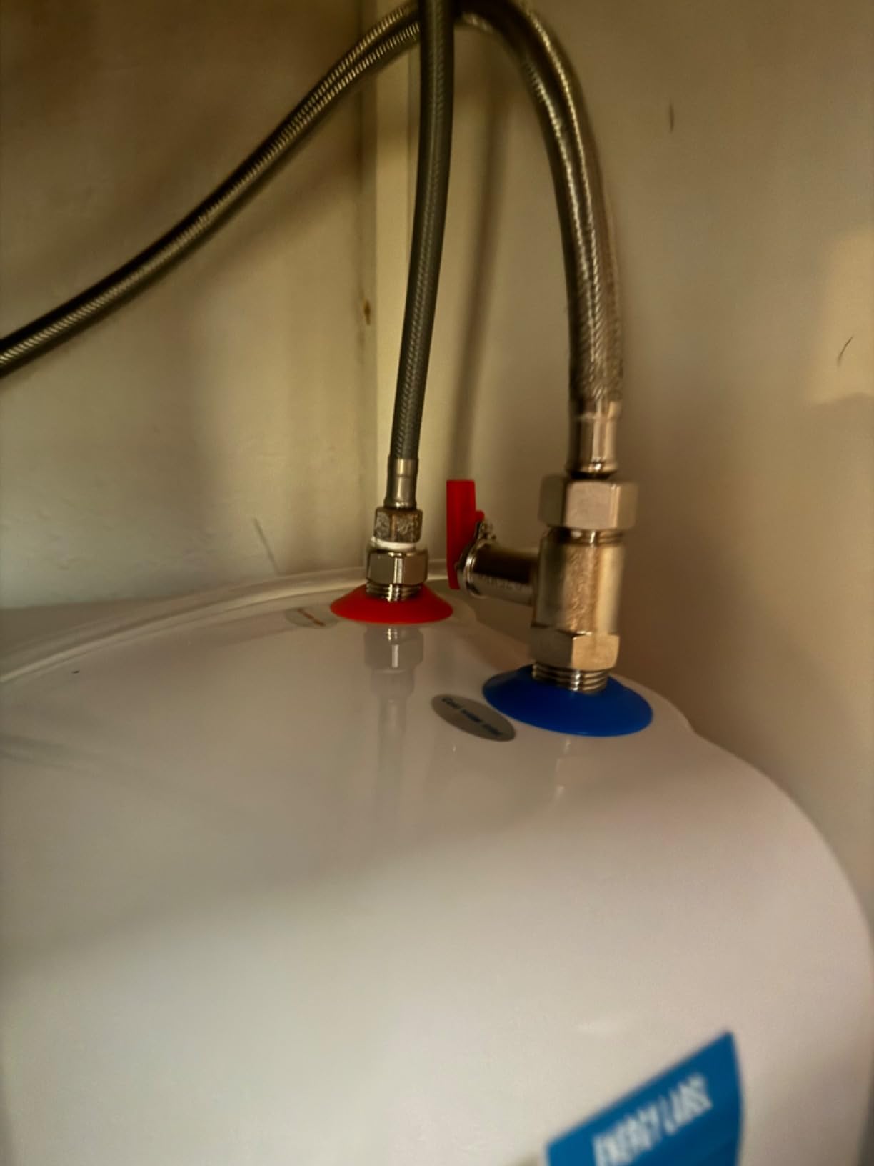 2.5 Gallon Mini Tank Water Heater Under Sink Hot Water 1500W 120V Water Heaters for RV Kitchen RV 1/2”NPT Stainless Steel Hose 3-way Fitting White customer photo 1