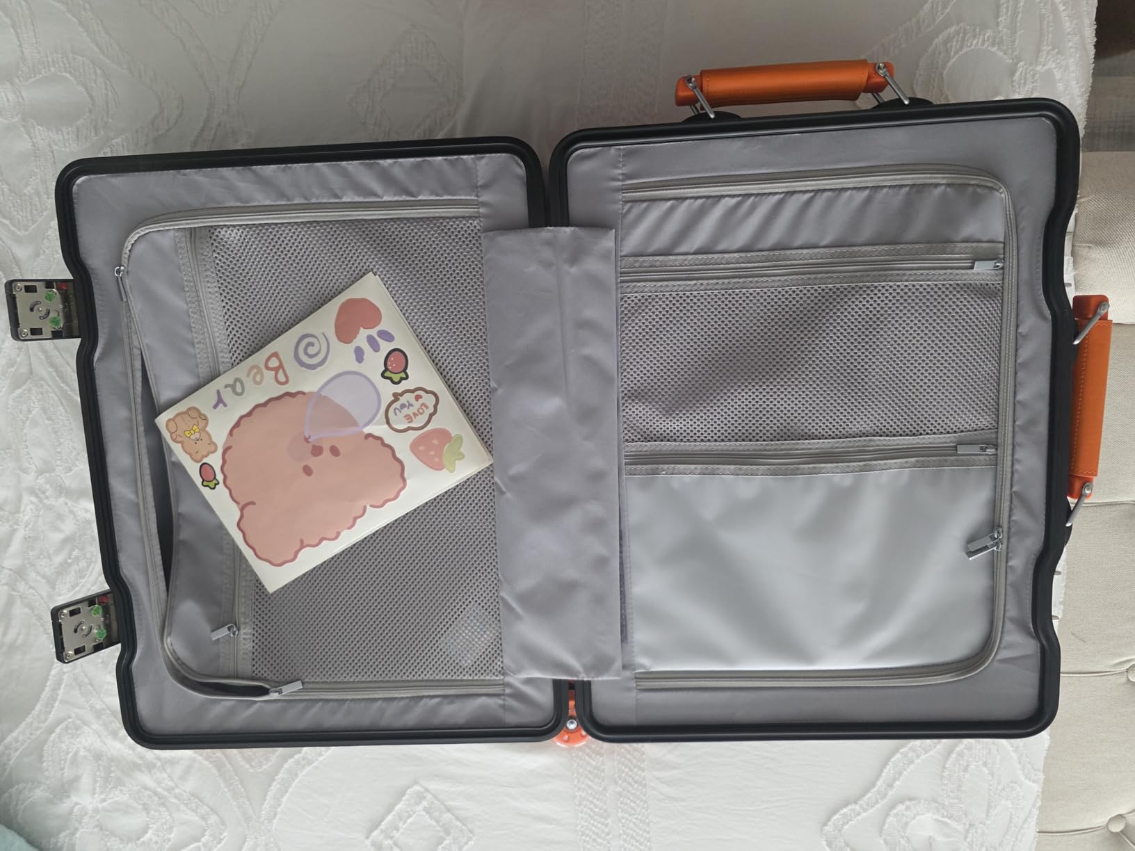 ROPLUS Aluminium Frame Checked-Luggage with Smooth Jelly Wheels, Hardside Zipperless Rolling Suitcase with TSA Lock (Grey, 28-Inch) customer photo 1