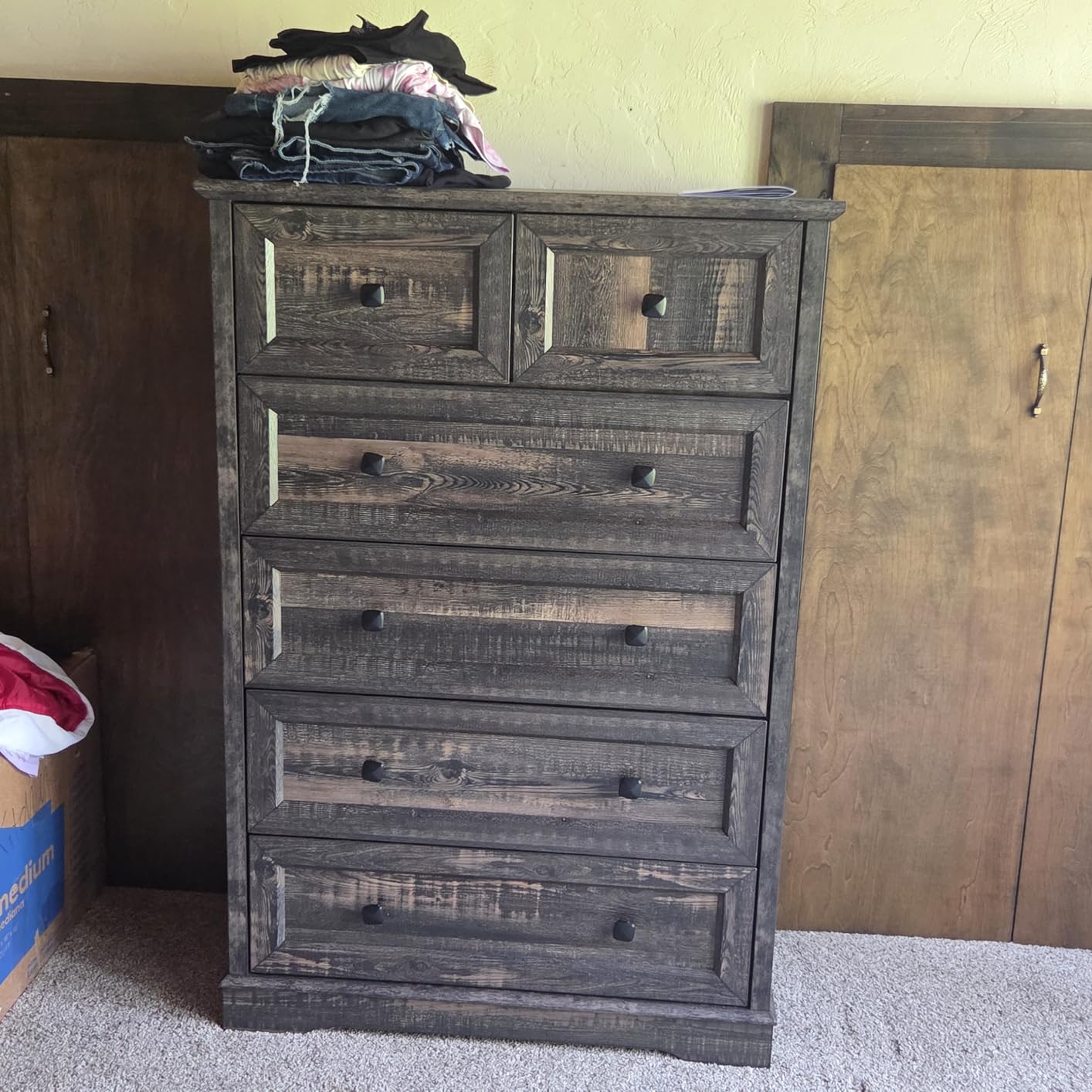 Farmhouse Dresser for Bedroom with 6 Deep Drawers, Natural Oak Tall Dresser customer photo 2