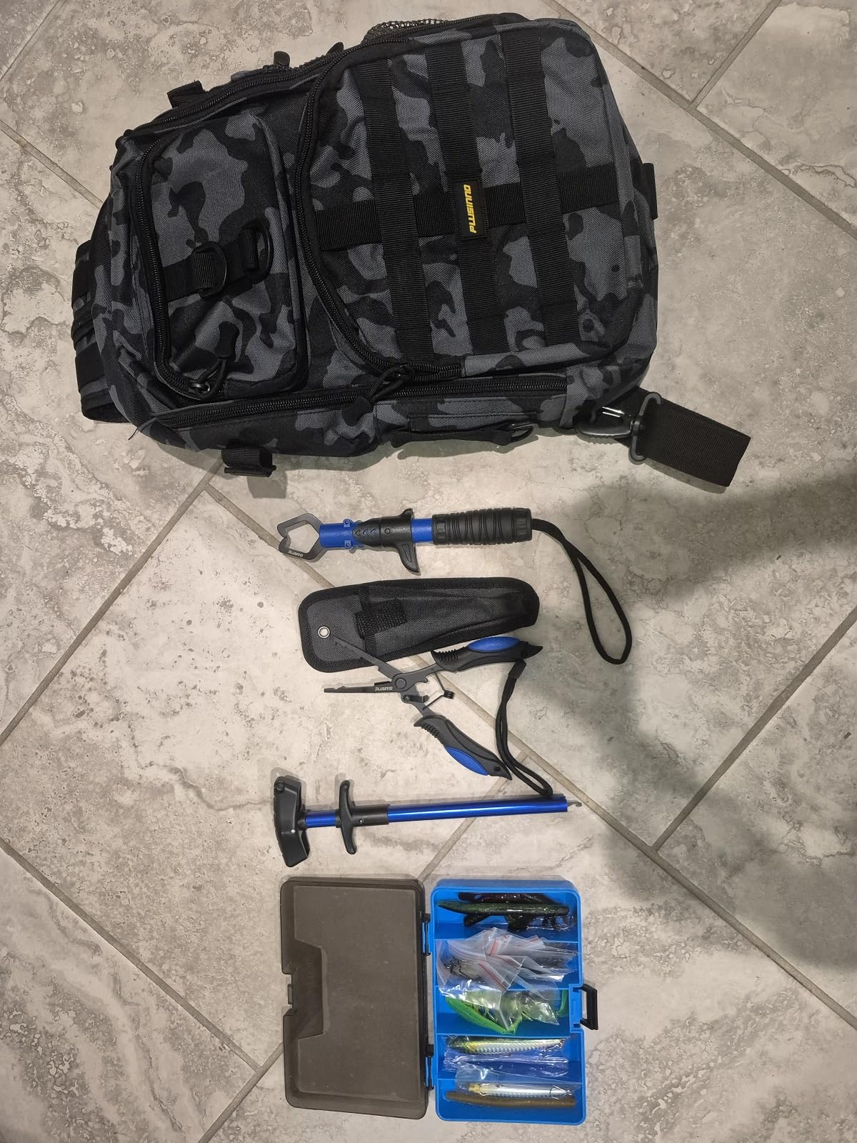 PLUSINNO Fishing Backpack with Tackle Box & Fishing Gear Kit Tackle Bag customer photo 1