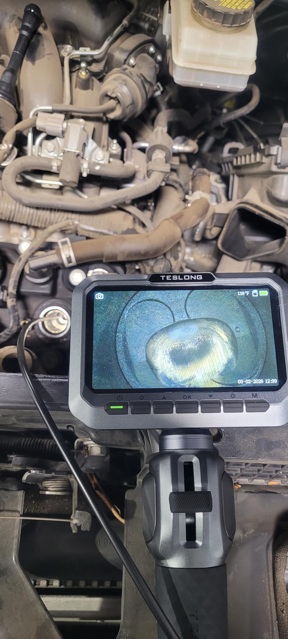 Teslong 5.5mm Slim Probe Two-Way Articulating Borescope for Automotive | 5