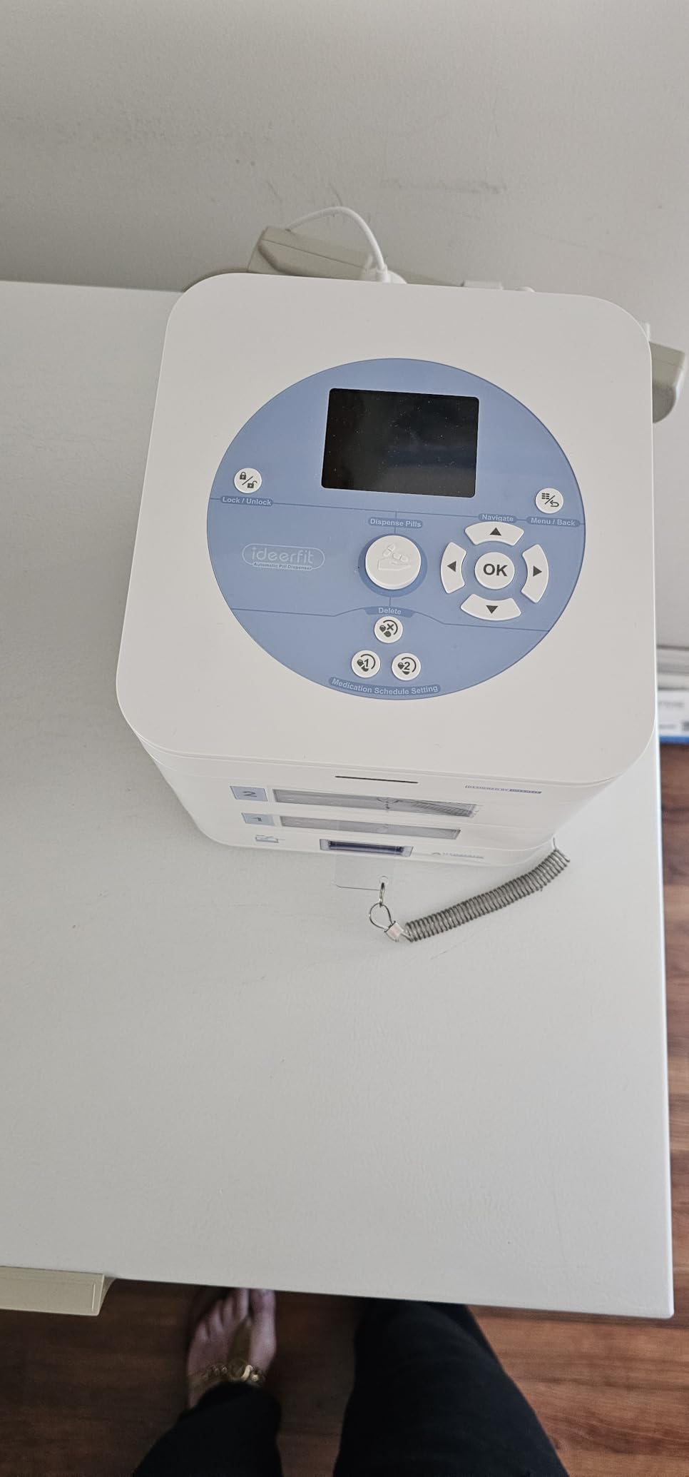 42-Day(1X) Automatic Pill Dispenser (Expandable Tray) – App & On-Device Setup by Family, LCD Display, Digital Lock, Sound & Light Alerts –Safe Medication Organizer for Dementia Seniors (3-Tray, White) customer photo 2