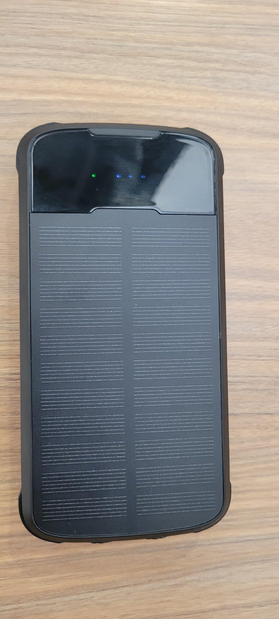 MINRISE Solar Power Bank 40000mAh, Portable Charger PD 20W Fast Charging customer photo 2