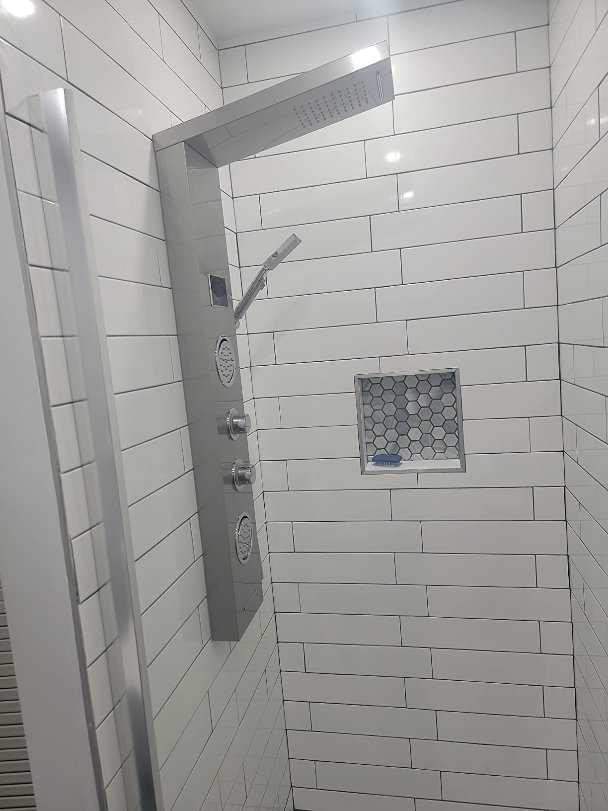 ROVATE 5-in-1 LED Rainfall Waterfall Shower Panel Tower System Black customer photo 1