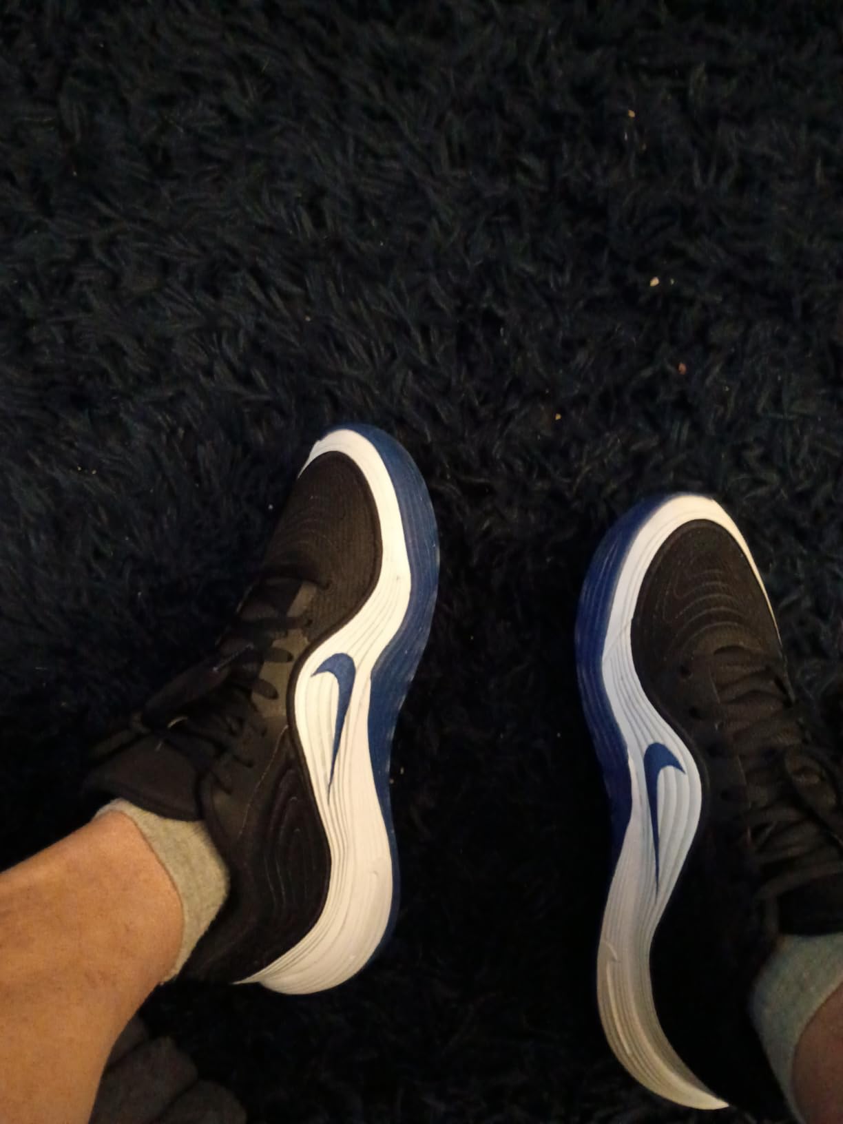 Nike Unisex Adult Precision 8 Mid Basketball Shoes customer photo 1