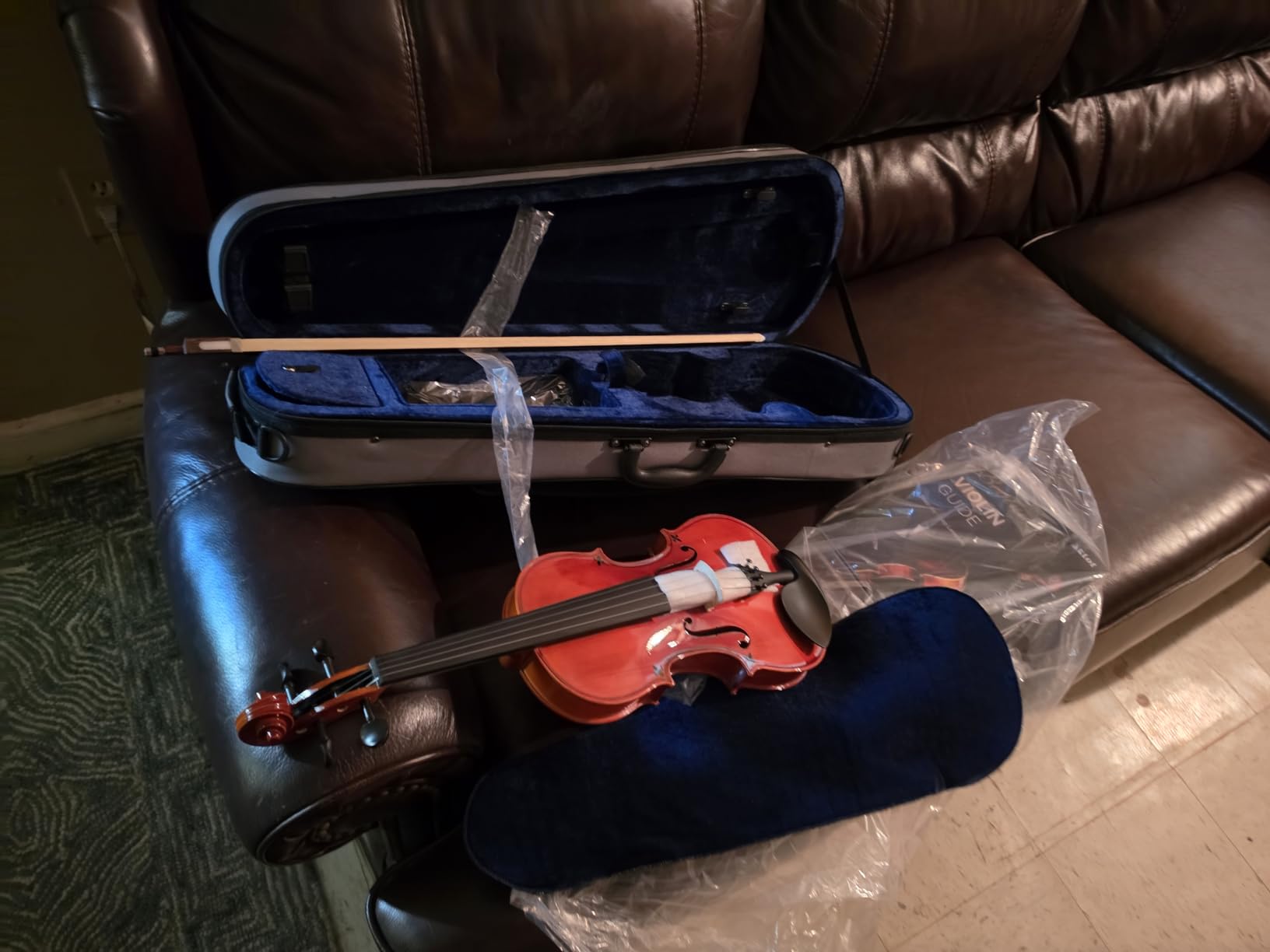 AKLOT Handcrafted Flamed Maple Violin: Full Size Glossy Fiddle, Acoustic Advanced 4/4 Violin Kit with Ebony Bow, Solid Wood Shoulder Rest, Lesson Book, Hard Case, Extra Strings, Tuner (VRT-AdvOB) customer photo 2