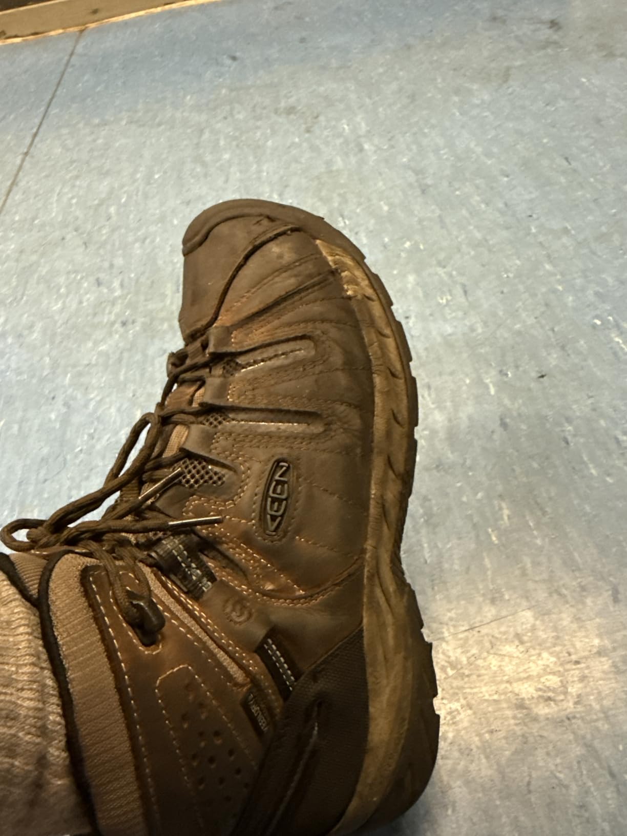 KEEN Utility Men's Flint 2 VersaTREAD Non Slip Mid Height Steel Toe Waterproof Work Boots, Black/Dark Shadow, 11 Wide US customer photo 1
