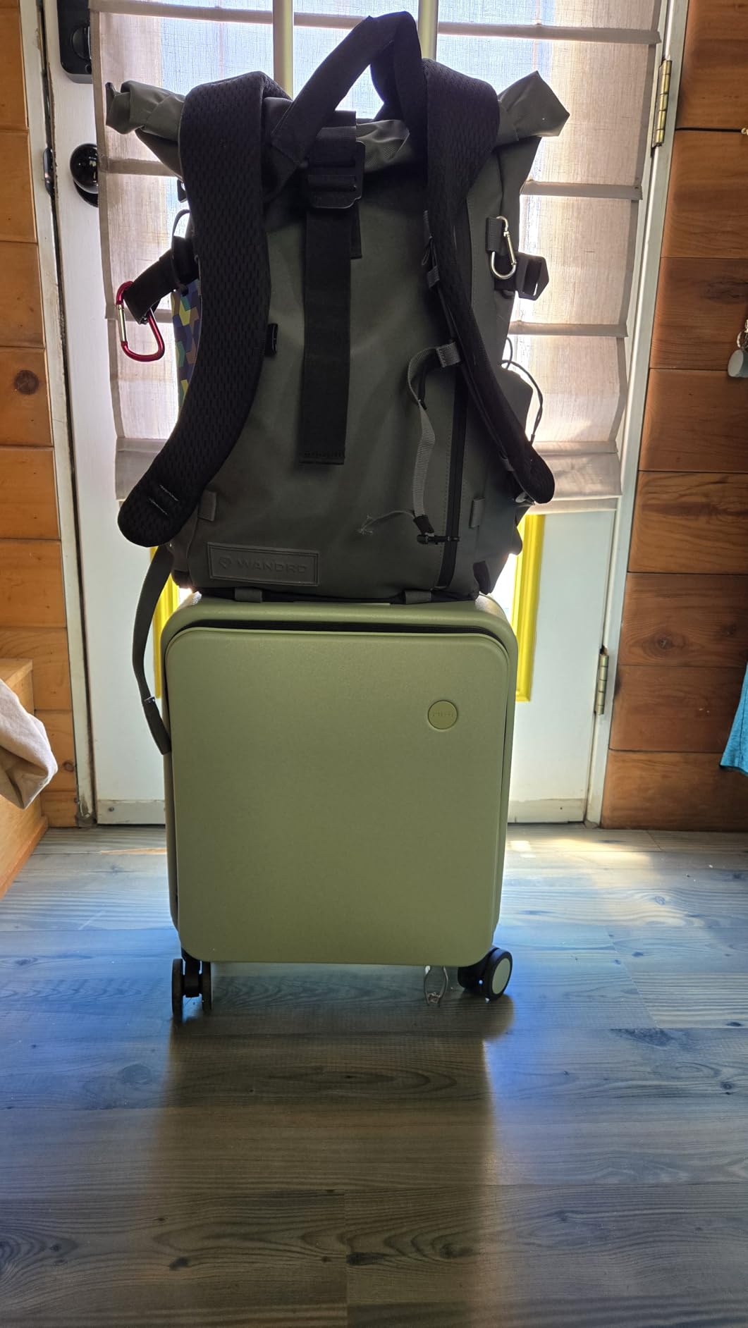 mixi 26 Inch Large Checked Luggage PC Hard Shell Suitcase Top Opening Aluminum Frame Travel Suitcases with Wheels, Black customer photo 1