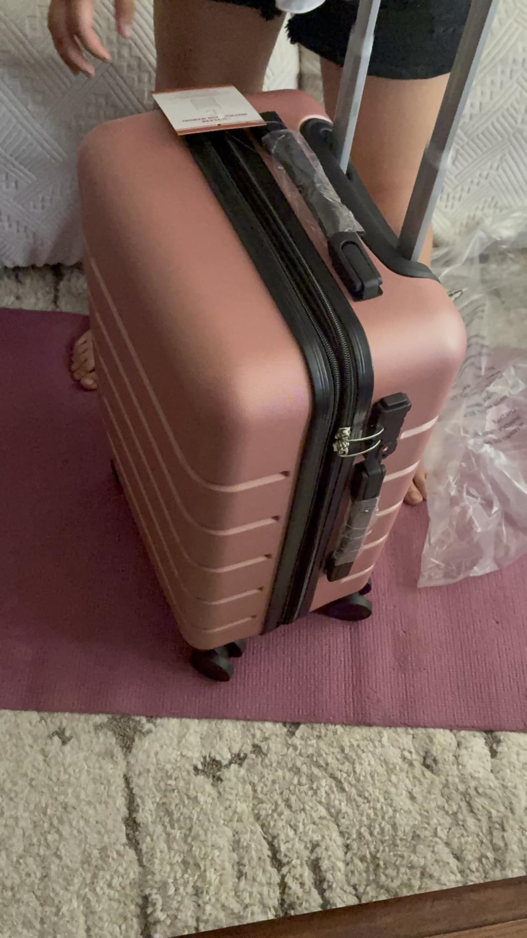 Sweetcrispy 3 Piece Luggage Set, Expandable Suitcase with Spinner Wheels customer photo 1