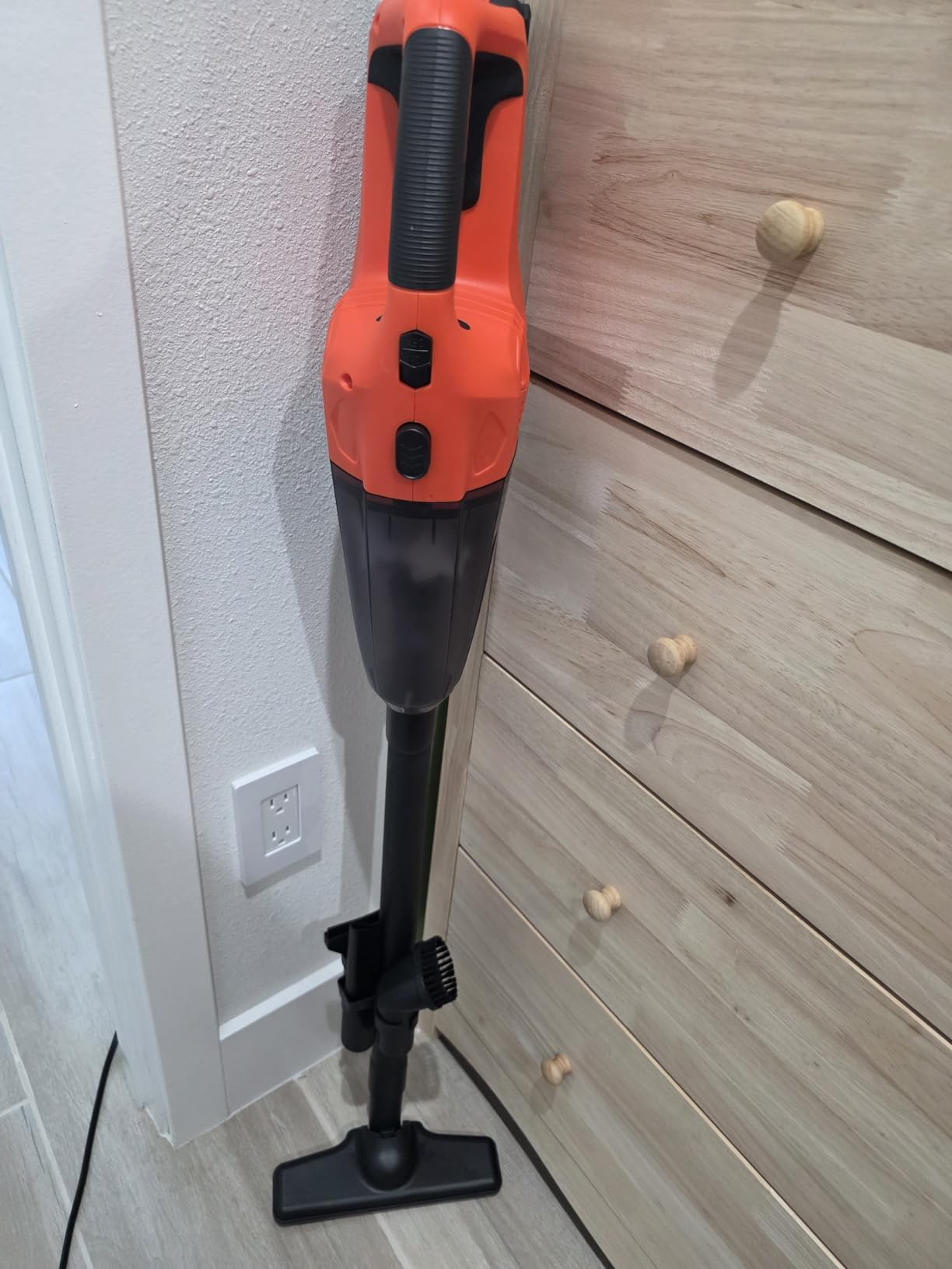 ValueMax Cordless Handheld Vacuum with 20V Rechargeable Battery customer photo 1