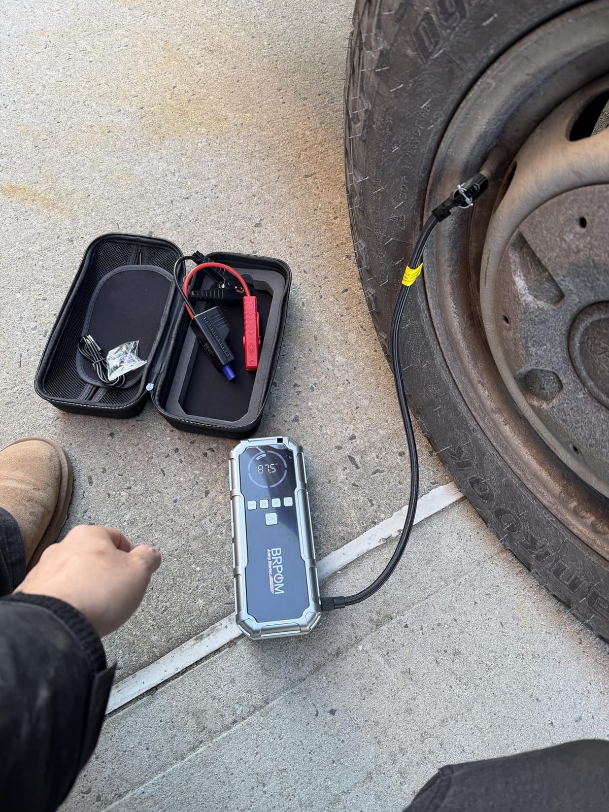 Jump Starter with Air Compressor, BRPOM 8000A Portable Car Jump Starter (All Petrol/12L Diesel), 160PSI 12V Battery Jump Starter Power Pack with Jump Clamps, LCD Screen, 600 Lumens Emergency Light customer photo 2