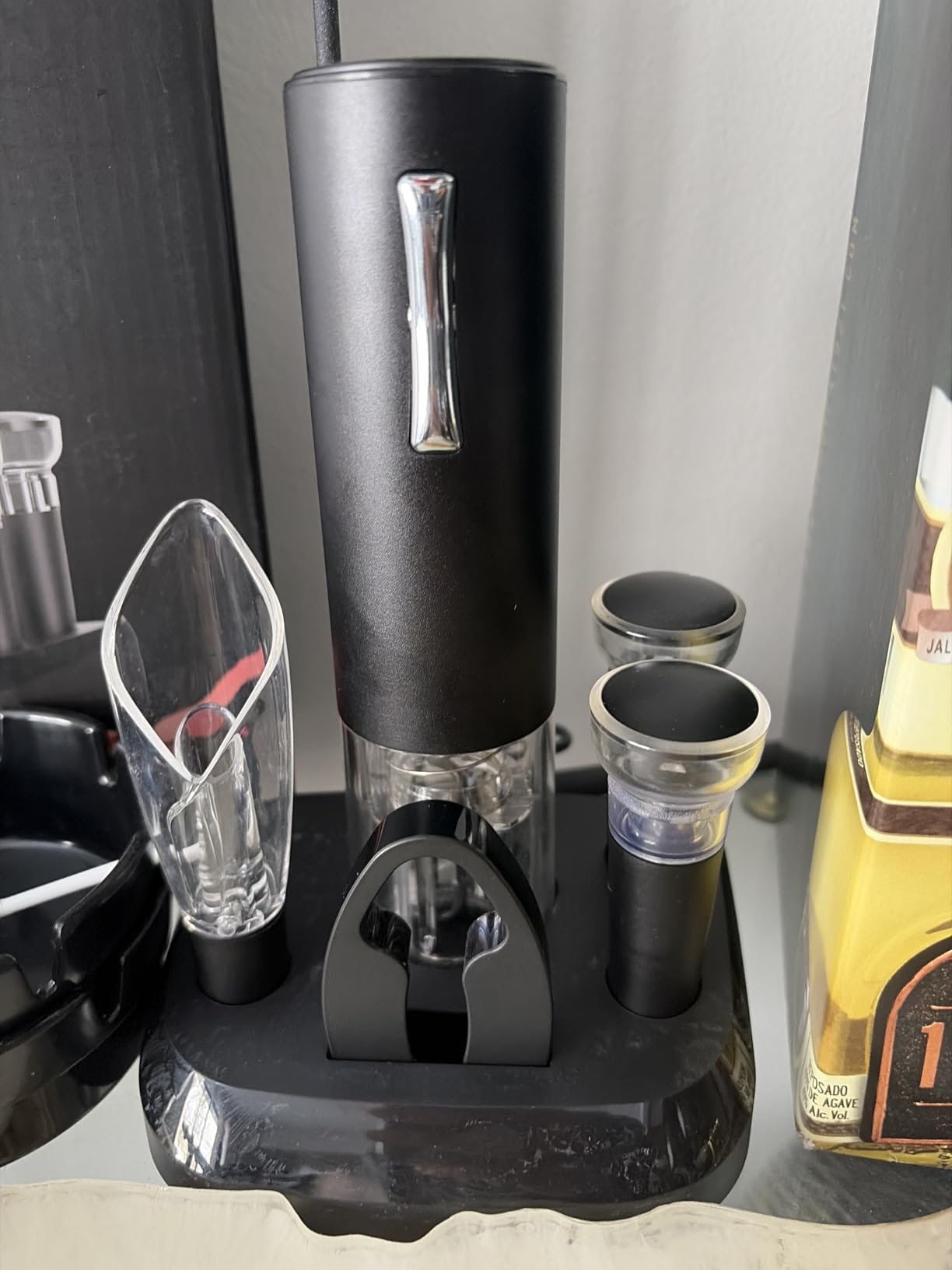 Electric Wine Opener Rechargeable, BABONIR 6-in-1 Wine Gift Set | Stainless Steel, Vacuum Stopper, Automatic Bottle Opener, Foil Cutter, Wine Aerator, Storage Base, Wine Gifts for Parents customer photo 1