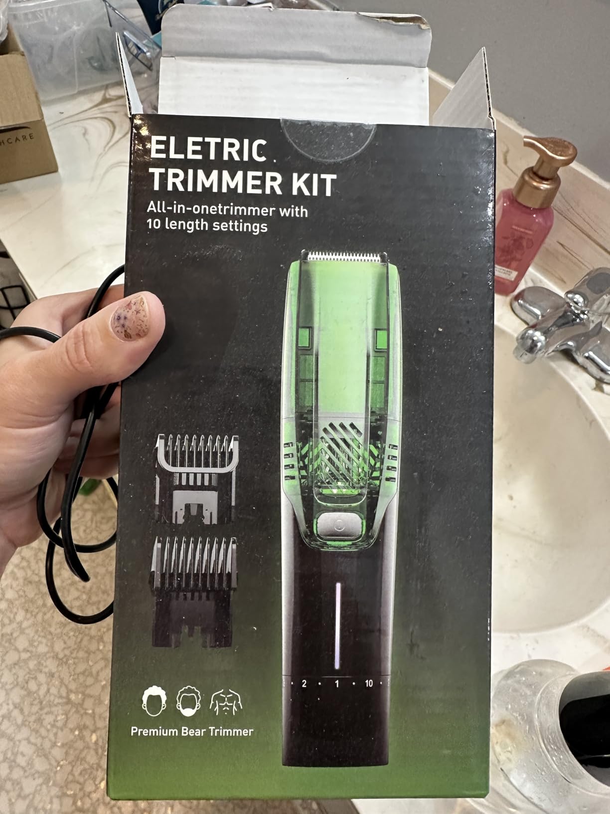Beard Trimmer for Men: All-in-One Vacuum Mustache Trimmer With Precision Dial,Adjustable 20 Length Setting Premium Facial Hair Groomer with Length Comb USB-C Recharge, Waterproof Wet/Dry Clipper customer photo 1