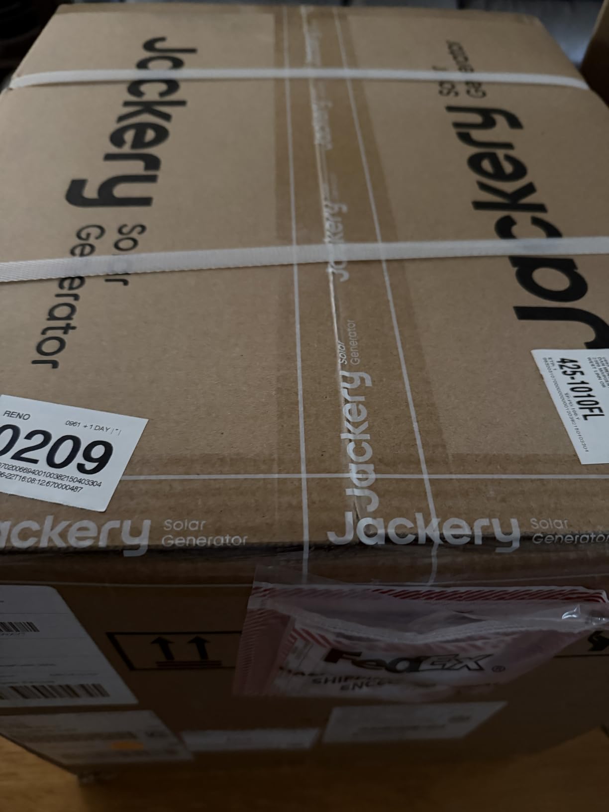 Jackery HomePower 3000 Portable Power Station, 3072Wh, 3600W AC Output | 7200W Surge, LFP Battery, Solar Generator, Essential Home Backup for Home Use, Power Outage (Solar Panel Optional) customer photo 2