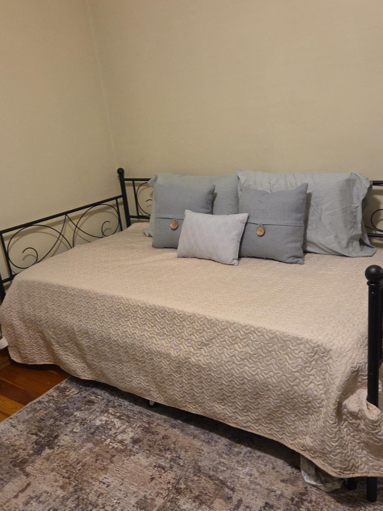 IDEALHOUSE Twin Daybed with Trundle, Metal Trundle Bed, White customer photo 1
