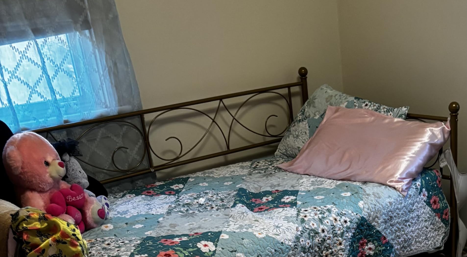 IDEALHOUSE Twin Daybed with Trundle, Metal Trundle Bed, White customer photo 2