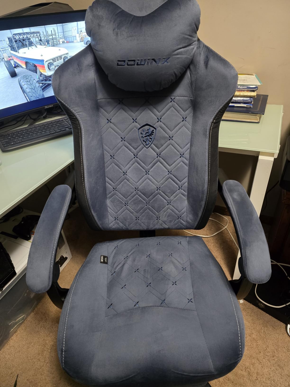 Dowinx Gaming Chair with Heated Massage Lumbar Support, Big and Tall Fabric Gaming Chairs for Adults with Footrest, Ergonomic Computer Game Chair with Poket Spring Cushions, 350lbs, Green customer photo 2