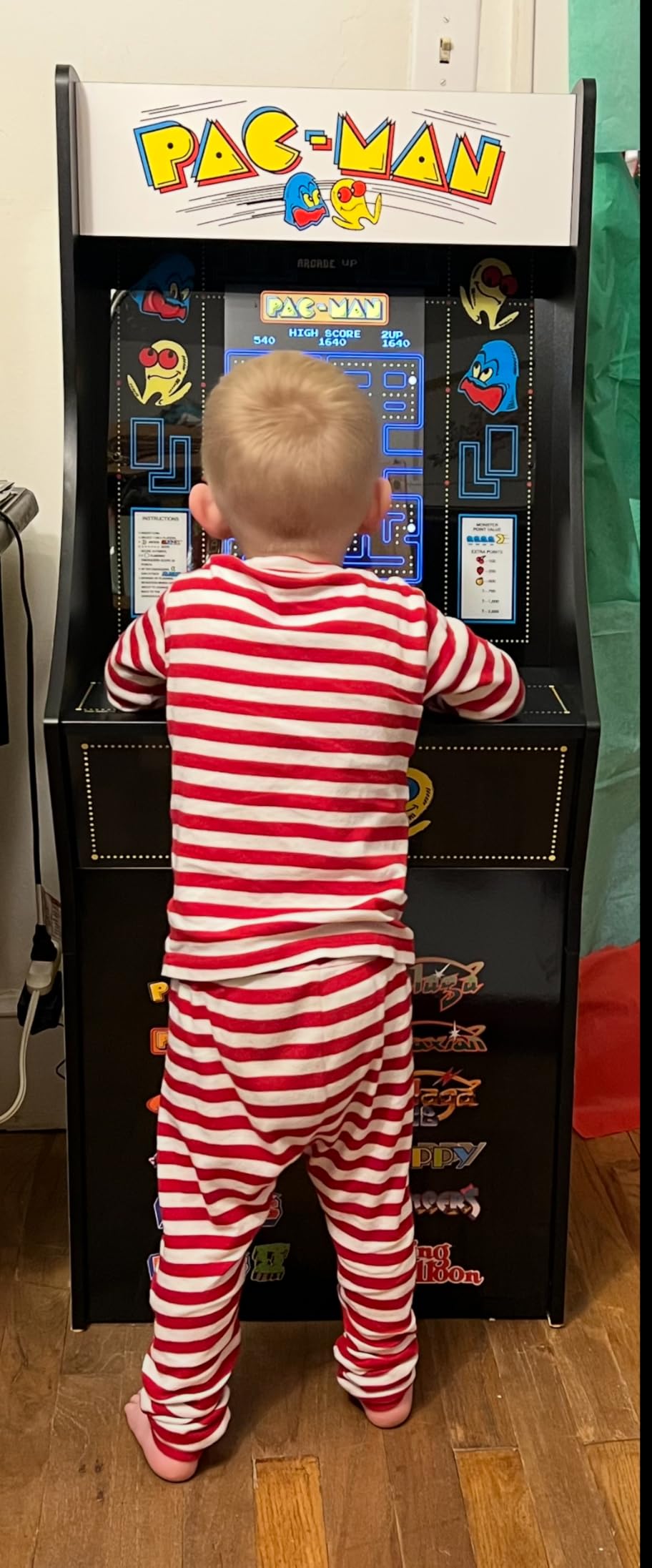 Arcade1Up PAC-Man Classic SE Arcade Machine, 15.6-Inch IPS Screen customer photo 2