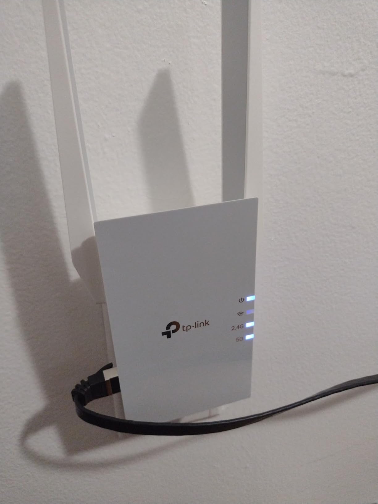 TP-Link RE515X AX1500 WiFi 6 Range Extender w/Ethernet Port | 1.5G Dual-Band Wireless Repeater Amplifier | Up to 1800 Sq. Ft., 64 Devices | Internet Signal Booster | APP Setup | EasyMesh Compatible customer photo 1