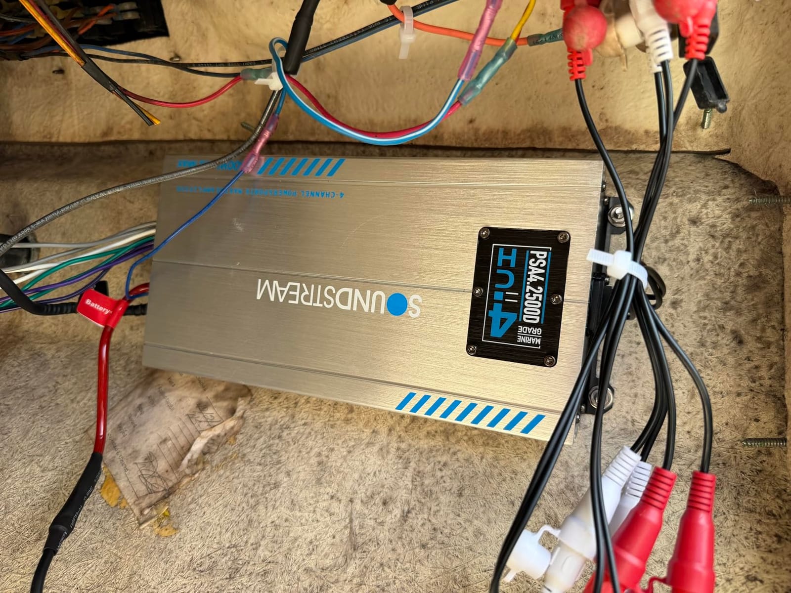 Soundstream PSA4.2500D 4-Channel Waterproof Marine Amplifier - 2500W Max Class D Amp | Boat, ATV, UTV, Motorcycle & Powersports Audio System | Marine-Grade Performance customer photo 1