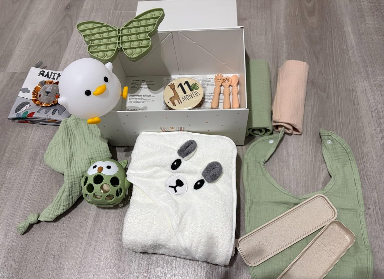 New Baby Gift Basket Curated 22-Piece Set with Infant Development Toys | Unique Selection: Baby Shower Gift Basket for Boy & Girl | Gender Reveal Gifts & New Mom Gifts Bundle customer photo 2