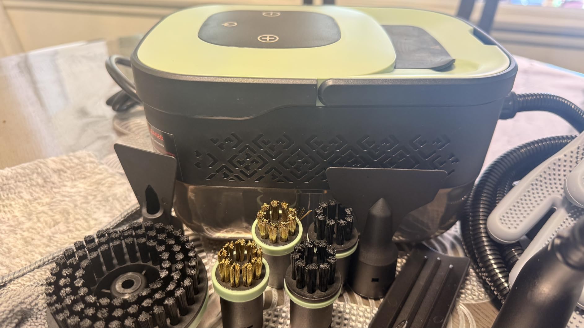 Steam Cleaner, Portable Steamer for Cleaning with 16pcs Accessories, 6-Level Adjustable and 15s Heat-Up, Handheld Steam Cleaner for Home, Tile, Dirt, Grout, Grease, Car Detailing customer photo 1