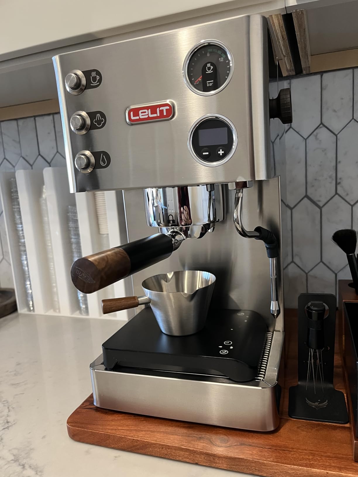 IKAPE 58mm Bottomless Naked Portafilter, Black Compatible with E61, Rocket, Sanremo, Slayer, Flair 58, ECM, etc. Espresso Machines(20g Basket Included) customer photo 2