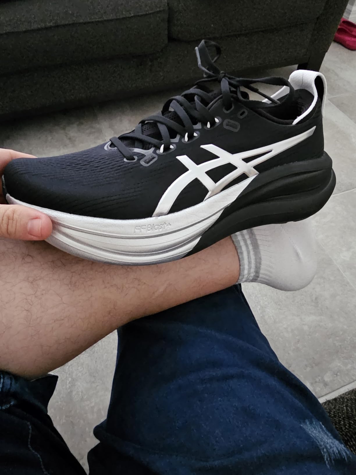 ASICS Men's Gel-Nimbus 28 Running Shoes customer photo 1