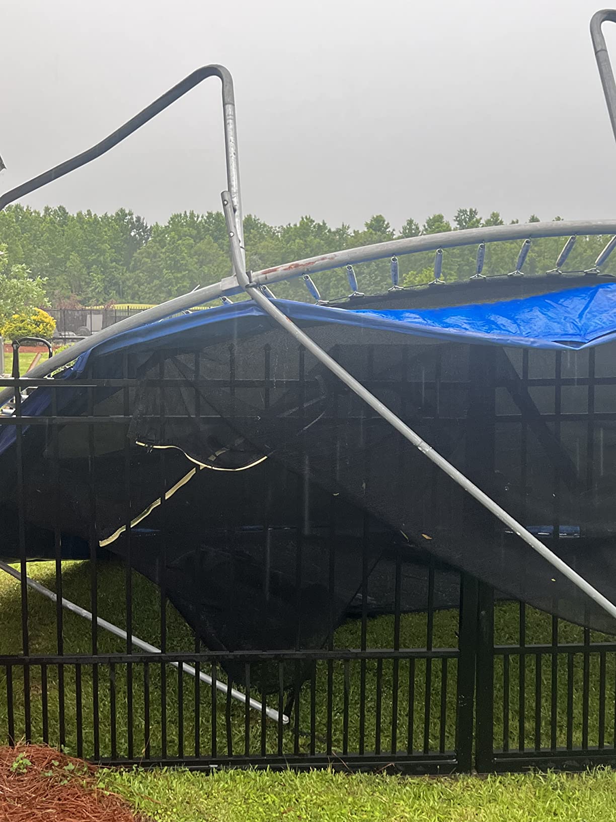 ORCC Oval Outdoor Trampoline with Safety Net - Recreational Gymnastics Trampoline for Kids, 1200LBS Capacity, Heavy-Duty Galvanized Steel Frame customer photo 2