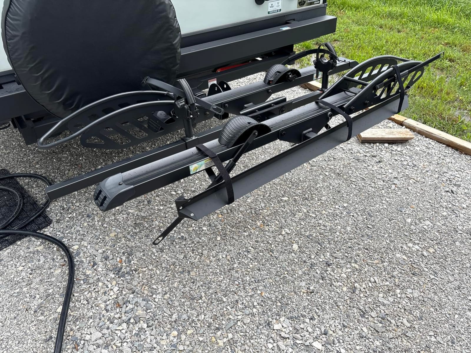 CRAVOT CyberRack EBike Rack for 2 Bike, 200 lbs Capacity | Heavy Duty Electric Bike Carrier, 5-inch Fat Tire Bicycle for 2'' Receiver Cars Trucks SUVs Minivans RV, Trailer customer photo 1