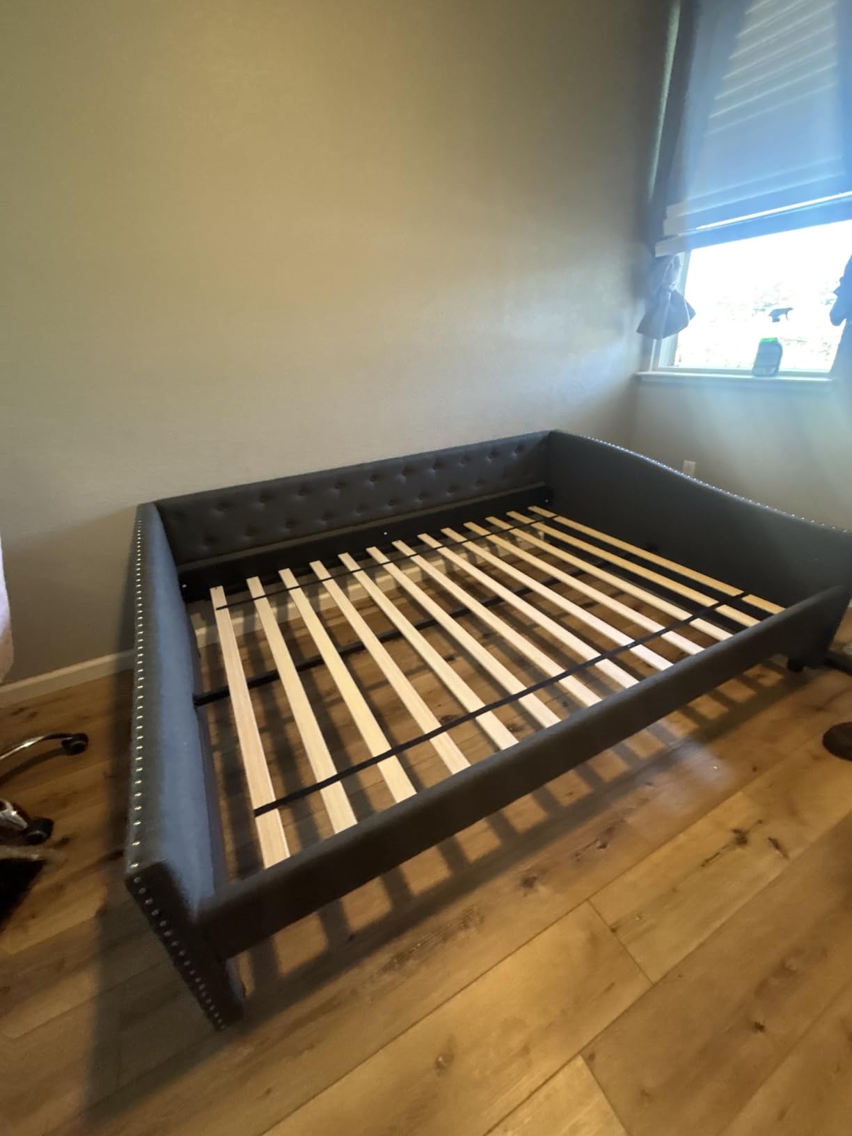 Twin Size Upholstered Daybed with Trundle customer photo 2
