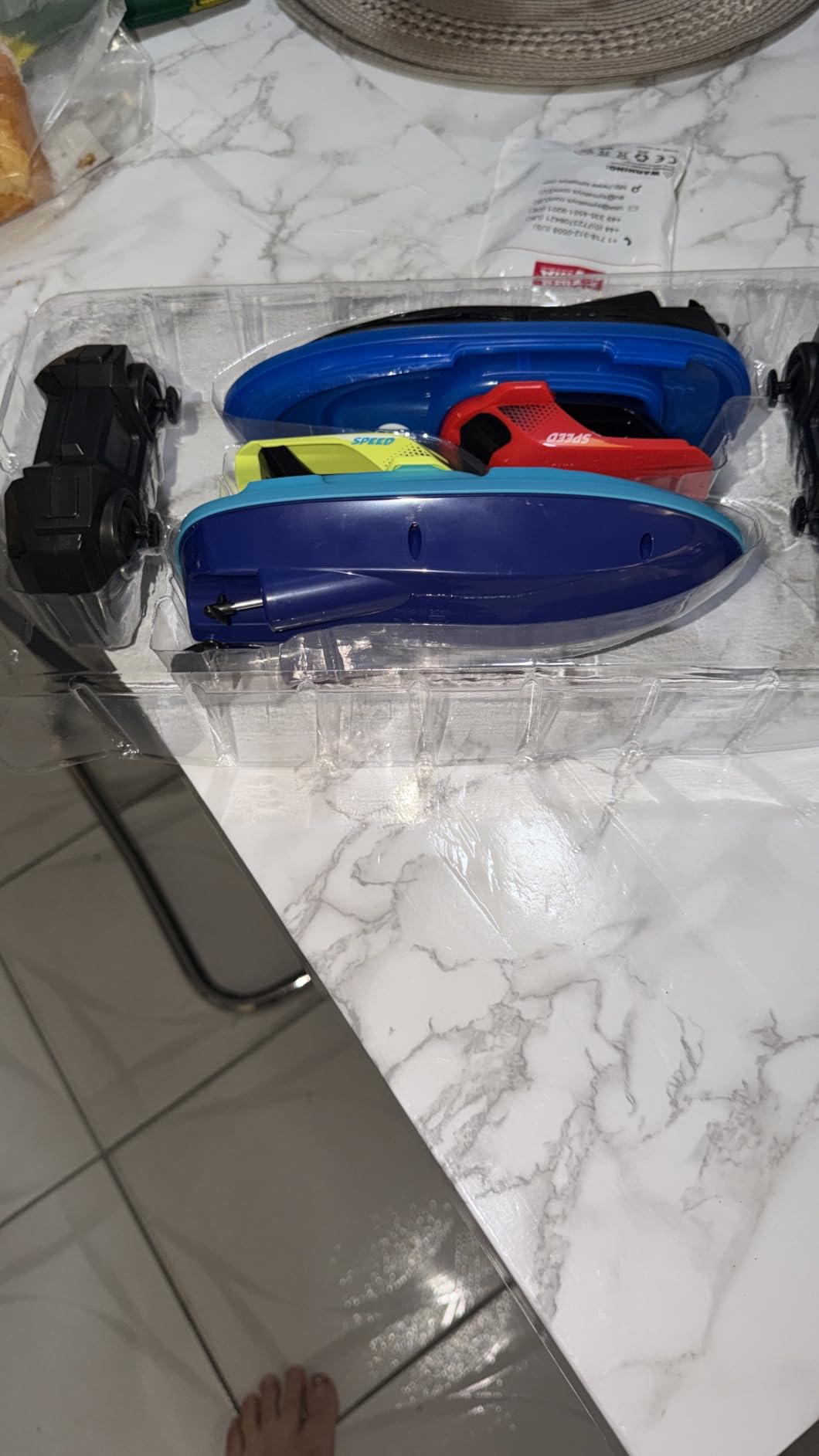 SYMA 2 Pack RC Boats for Kids, LED Lights, Water Spray, 40 Min Playtime | 7-Mode LED Lights, Water Spray, 40-Min Playtime with 2 Batteries and 164 ft Control for Pools and 2-Player Water Fun customer photo 2