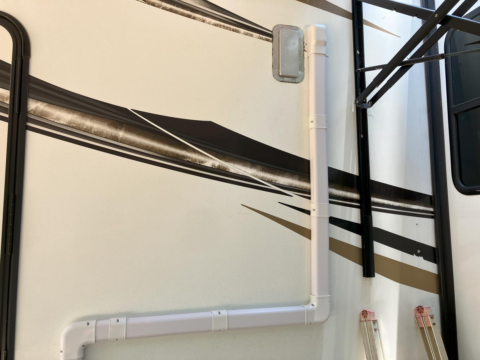 Hykolity 28000 BTU Dual Zone Wifi Enabled Mini Split Air Conditioner, 20 SEER2 208-230V 12000+12000 BTU Ductless Wall Mounted Inverter Air Conditioner & Heater Pump with Installation Kits customer photo 1