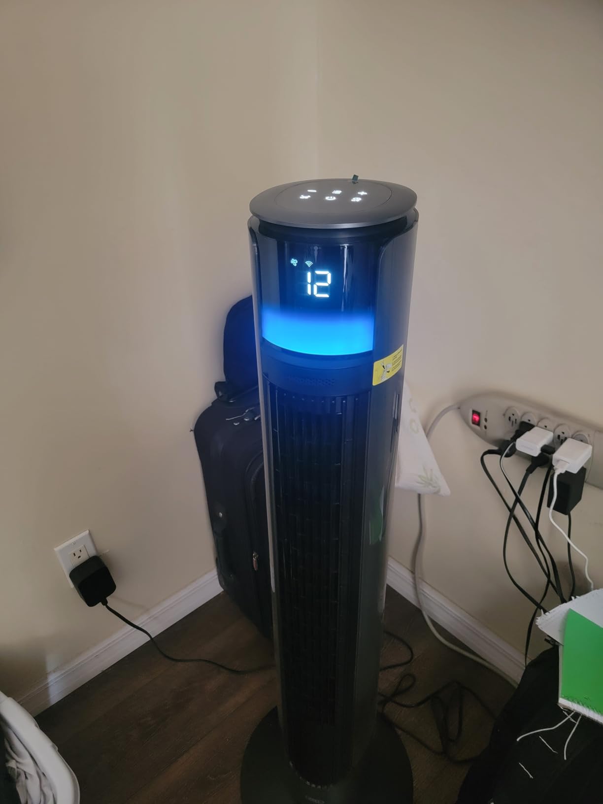 DREO TurboCool Outdoor Misting Fan 711AS, 33 ft/s High Velocity, 20dB Quiet | 12 Speeds, 4 Modes, 150° Customizable Oscillating, Smart Standing Fan for Bedroom, DC Motor, IPX4-rated Weather Resistant customer photo 1