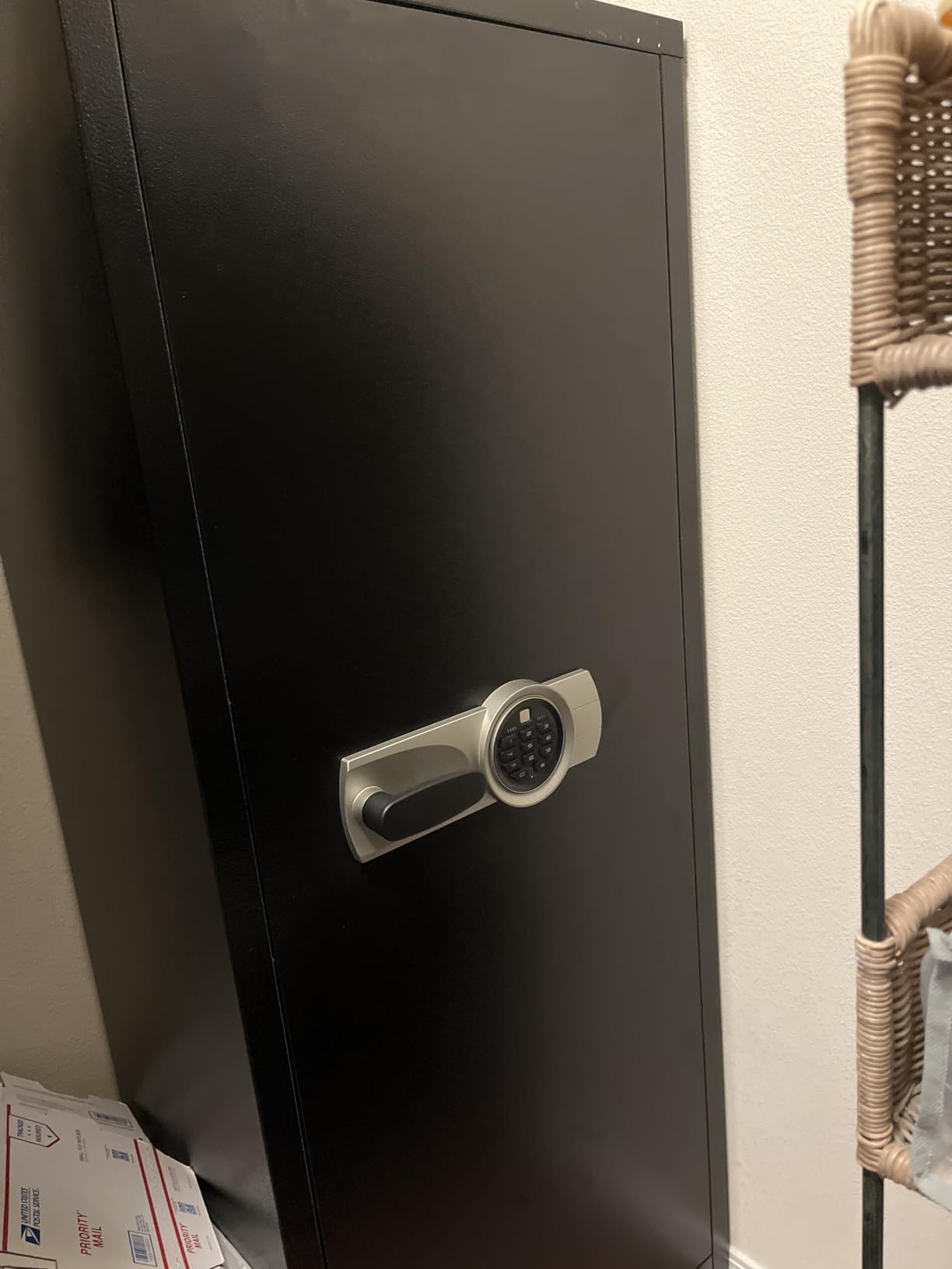 Biometric 10-15 Long Gun Safe, Quick Access Gun Safe for Rifles and Pistols with Handle, Gun Cabinet with LED Light and Internal Cabinet, Easy Assembly Gun Locker customer photo 1